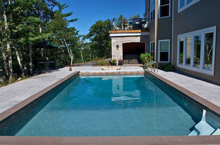 Beautiful inground vinyl liner pool with patterned liner